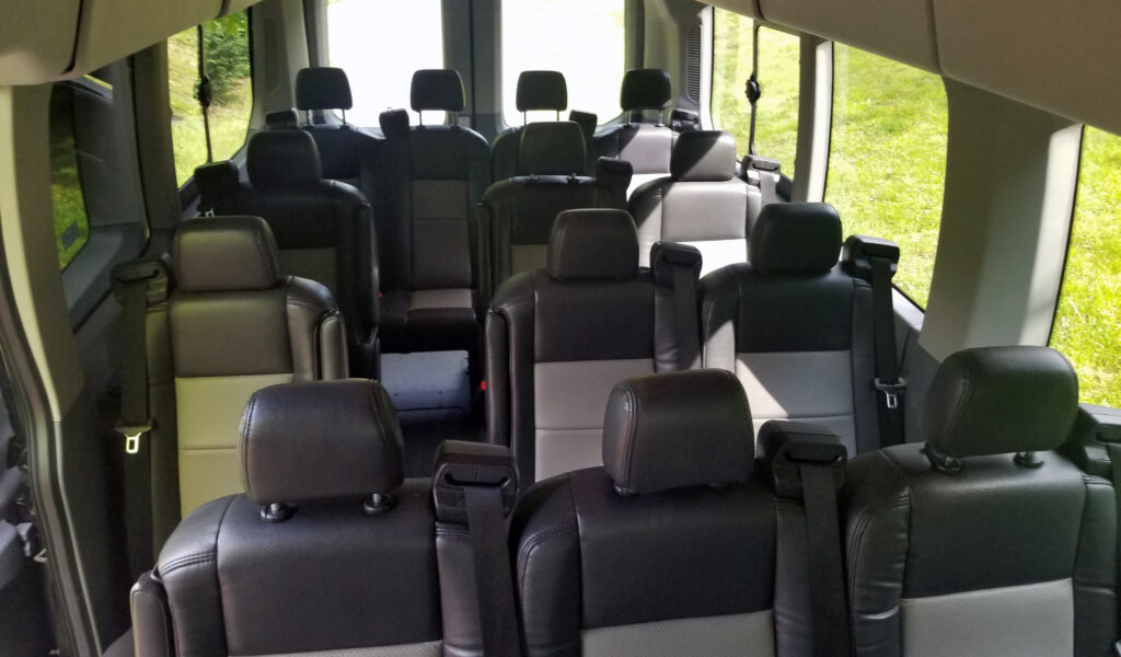Ford Transit - 15 Passenger Shuttle bus - Interior2
