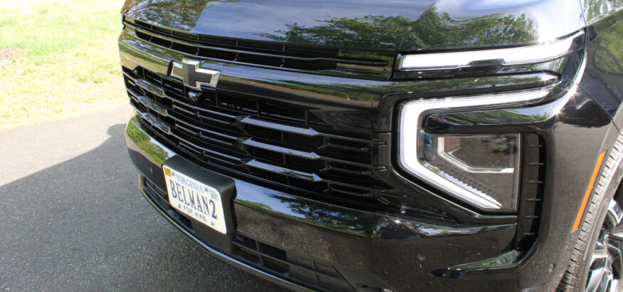 Cheverlot Suburban SUV