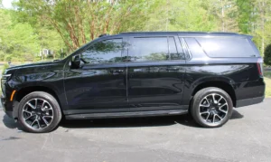 Cheverlot Suburban SUV